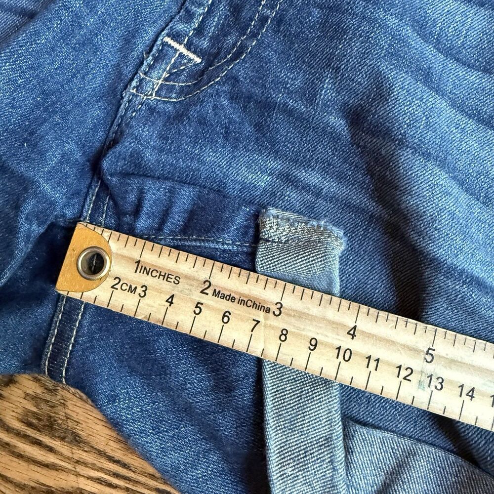 7 For All Mankind Jean Shorts Womens Size 28 Medium Wash Blue Y2K Summer Cuffed - Picture 8 of 8